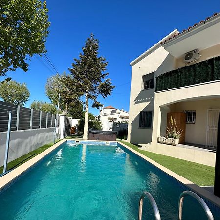Requesens Playa Apartment Empuriabrava Exterior photo