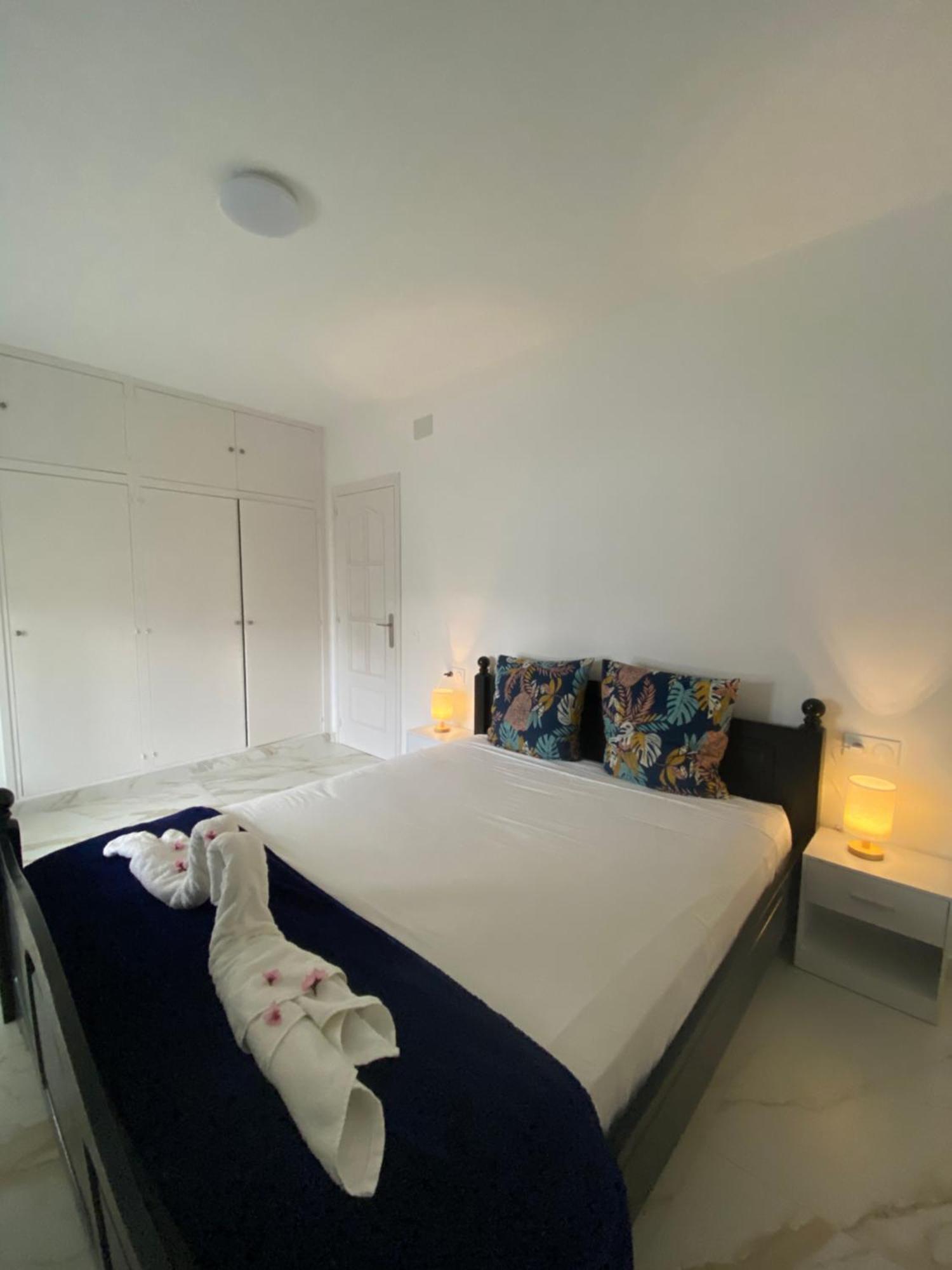 Requesens Playa Apartment Empuriabrava Exterior photo