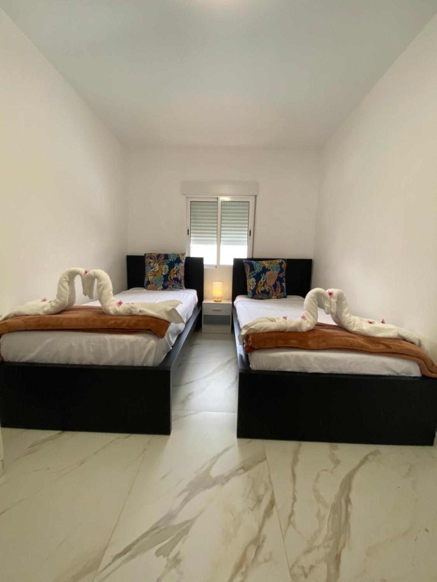 Requesens Playa Apartment Empuriabrava Exterior photo
